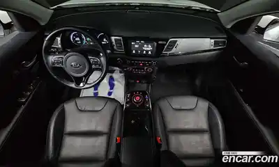 Kia Niro 2021 0.2 Автомат в Москве № 608363, миниатюра 7