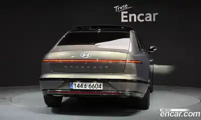 Hyundai Grandeur 2024 1.6 Автомат в Москве № 608375, миниатюра 4