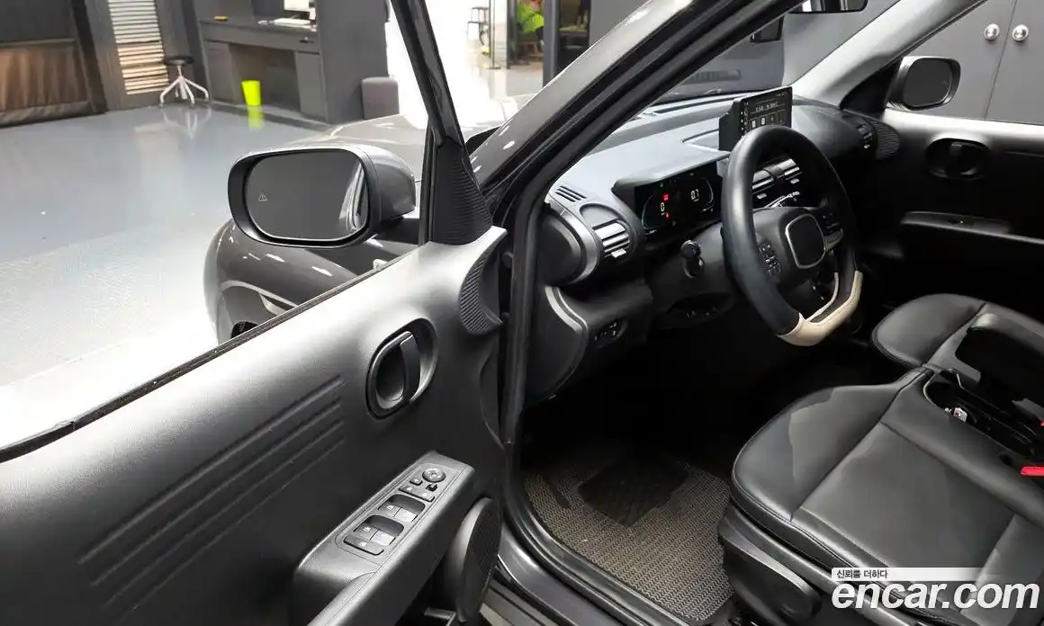 Hyundai Casper 2024 1.0 Автомат в Москве № 608478, фото 11