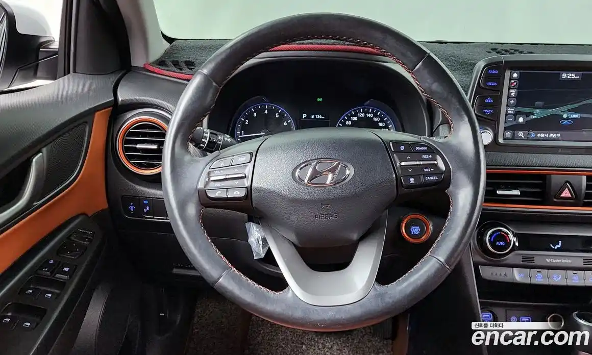 Hyundai Kona 2020 1.6 Автомат в Москве № 608618, фото 13