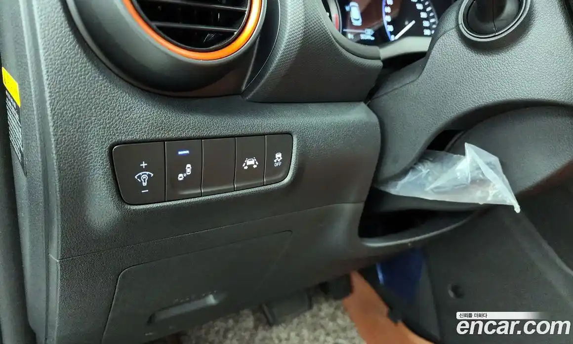 Hyundai Kona 2020 1.6 Автомат в Москве № 608618, фото 16