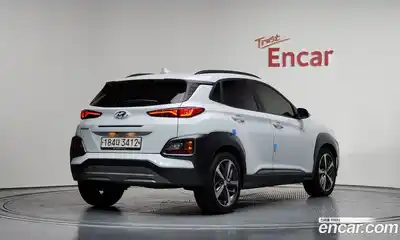Hyundai Kona 2020 1.6 Автомат в Москве № 608618, миниатюра 2