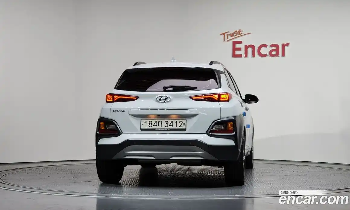 Hyundai Kona 2020 1.6 Автомат в Москве № 608618, фото 4