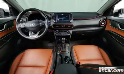 Hyundai Kona 2020 1.6 Автомат в Москве № 608618, миниатюра 7