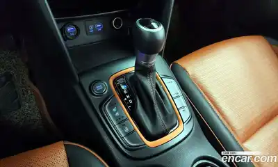 Hyundai Kona 2020 1.6 Автомат в Москве № 608618, миниатюра 9