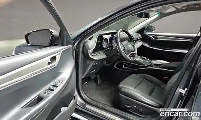 Hyundai Grandeur 2021 2.5 Автомат в Москве № 608662, миниатюра 11