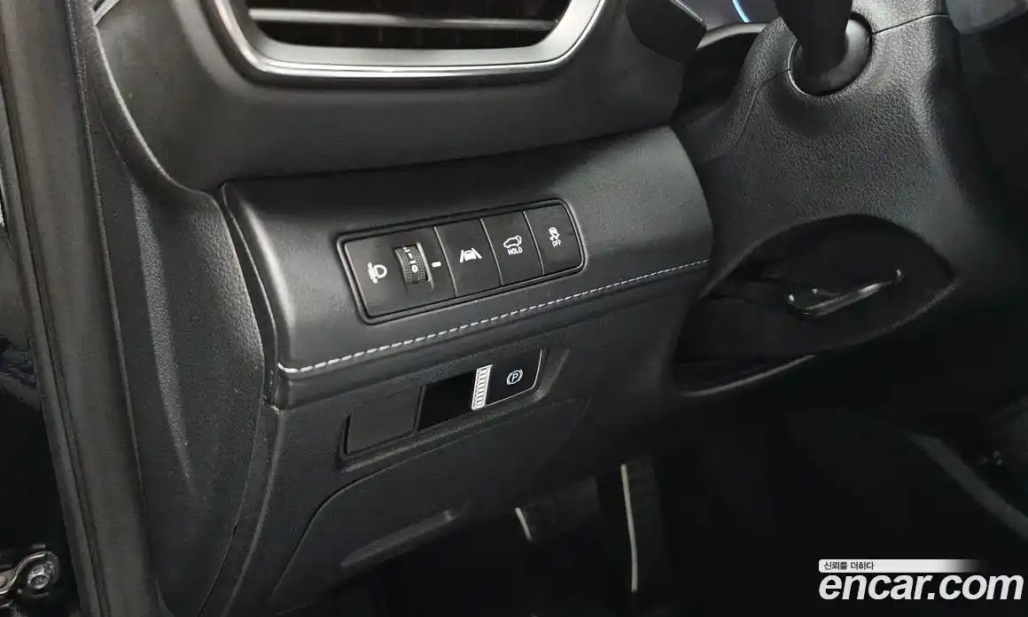 Hyundai Santa Fe 2023 1.6 Автомат в Москве № 608712, фото 14