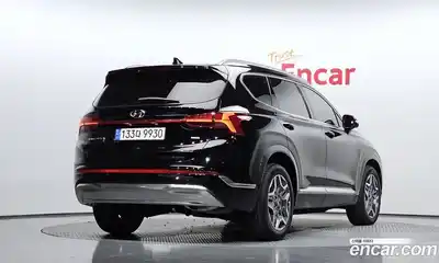 Hyundai Santa Fe 2023 1.6 Автомат в Москве № 608712, миниатюра 2