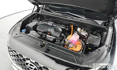 Hyundai Santa Fe 2023 1.6 Автомат в Москве № 608712, миниатюра 6