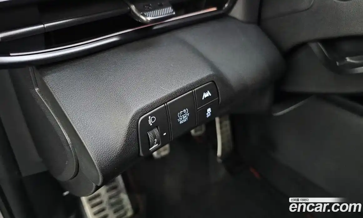 Hyundai Avante 2022 2.0 Механическая в Москве № 608731, фото 18