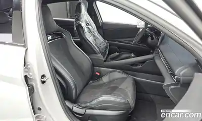 Hyundai Avante 2022 2.0 Механическая в Москве № 608731, миниатюра 10