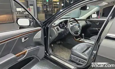 Hyundai Grandeur 2009 2.7 Автомат в Москве № 608739, миниатюра 11