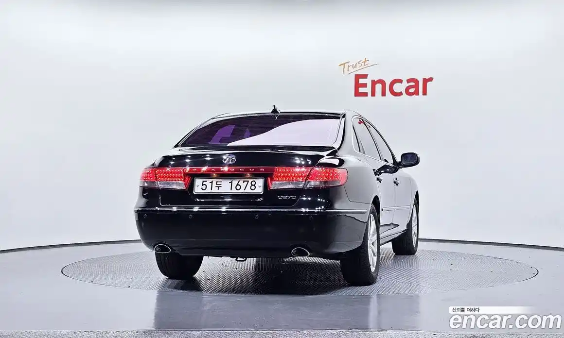 Hyundai Grandeur 2009 2.7 Автомат в Москве № 608739, фото 4