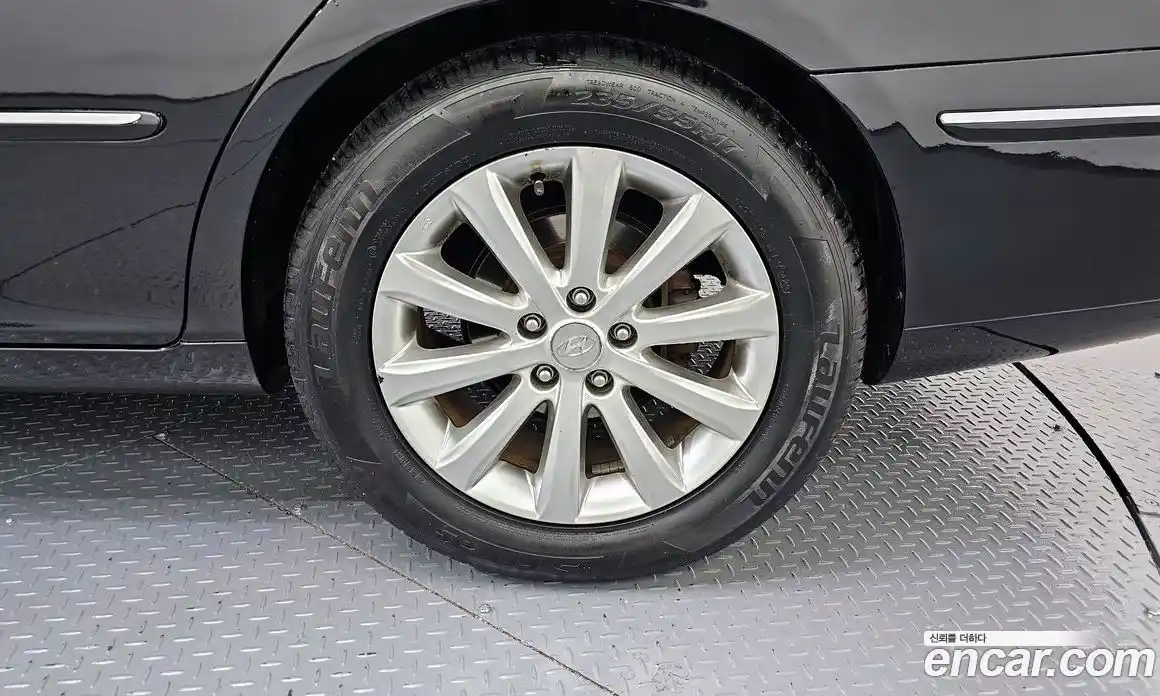 Hyundai Grandeur 2009 2.7 Автомат в Москве № 608739, фото 5