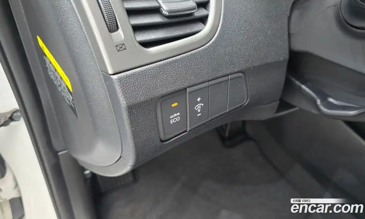 Hyundai Avante 2012 1.6 Автомат в Москве № 608759, фото 15