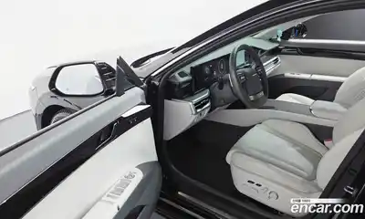 Hyundai Grandeur 2023 3.5 Автомат в Москве № 608895, миниатюра 11