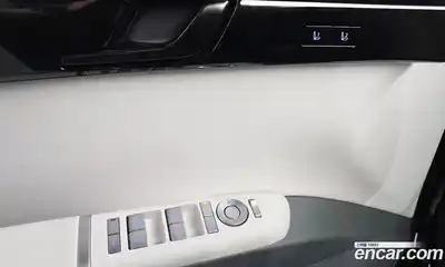 Hyundai Grandeur 2023 3.5 Автомат в Москве № 608895, миниатюра 12