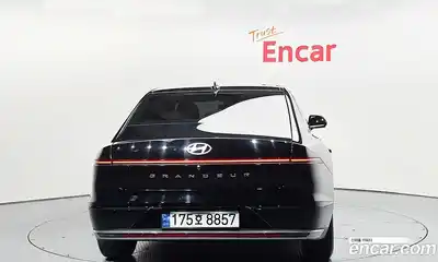 Hyundai Grandeur 2023 3.5 Автомат в Москве № 608895, миниатюра 4