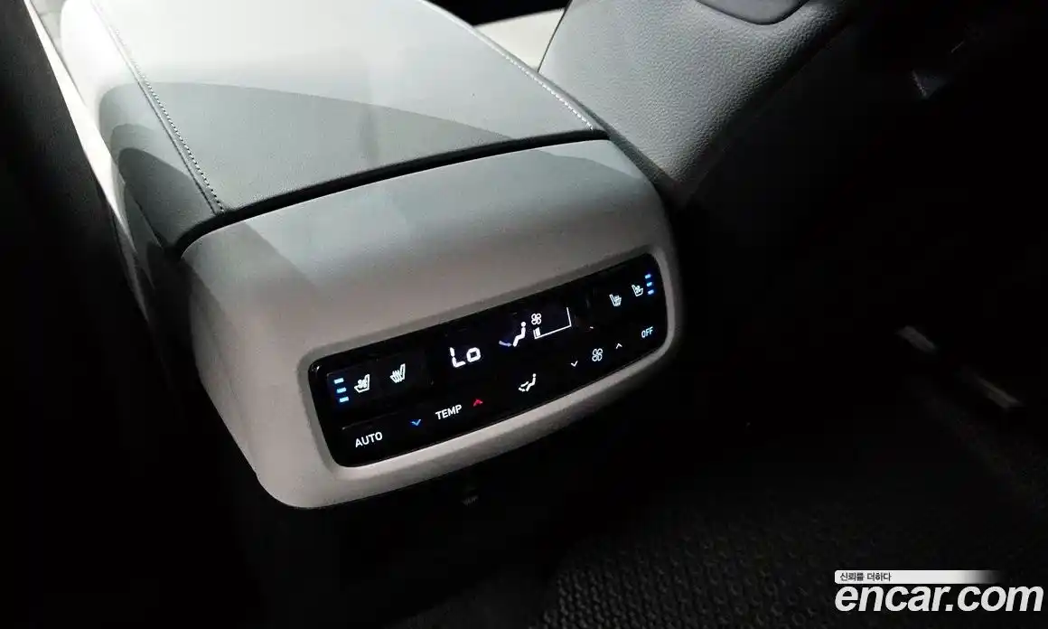 Hyundai Palisade 2024 2.2 Автомат в Москве № 608951, фото 18