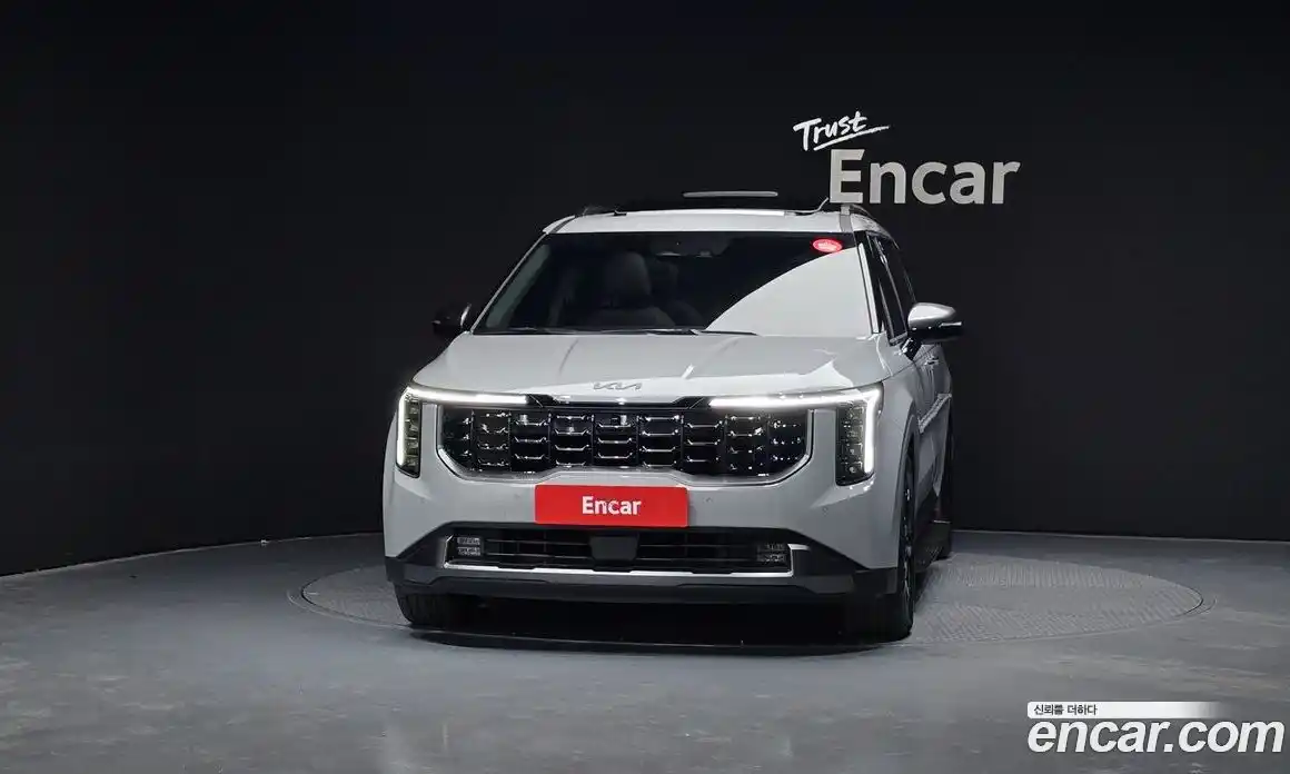 Kia Canival 2026 3.5 Автомат в Москве № 609385, фото 3