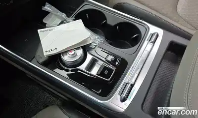 Kia Canival 2026 3.5 Автомат в Москве № 609385, миниатюра 9