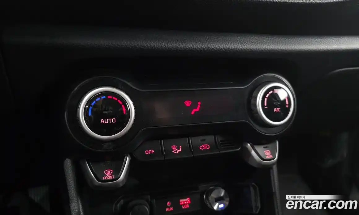 Kia Morning 2020 1.0 Автомат в Москве № 609390, фото 17