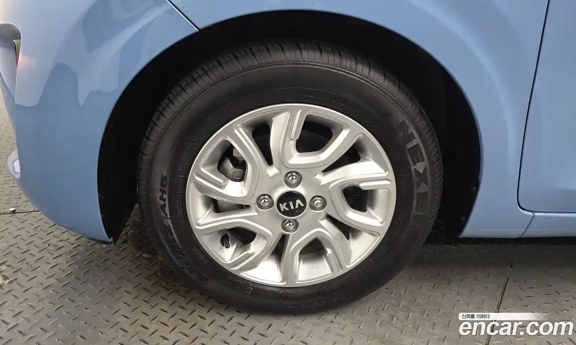 Kia Morning 2020 1.0 Автомат в Москве № 609390, фото 4