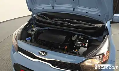 Kia Morning 2020 1.0 Автомат в Москве № 609390, миниатюра 5