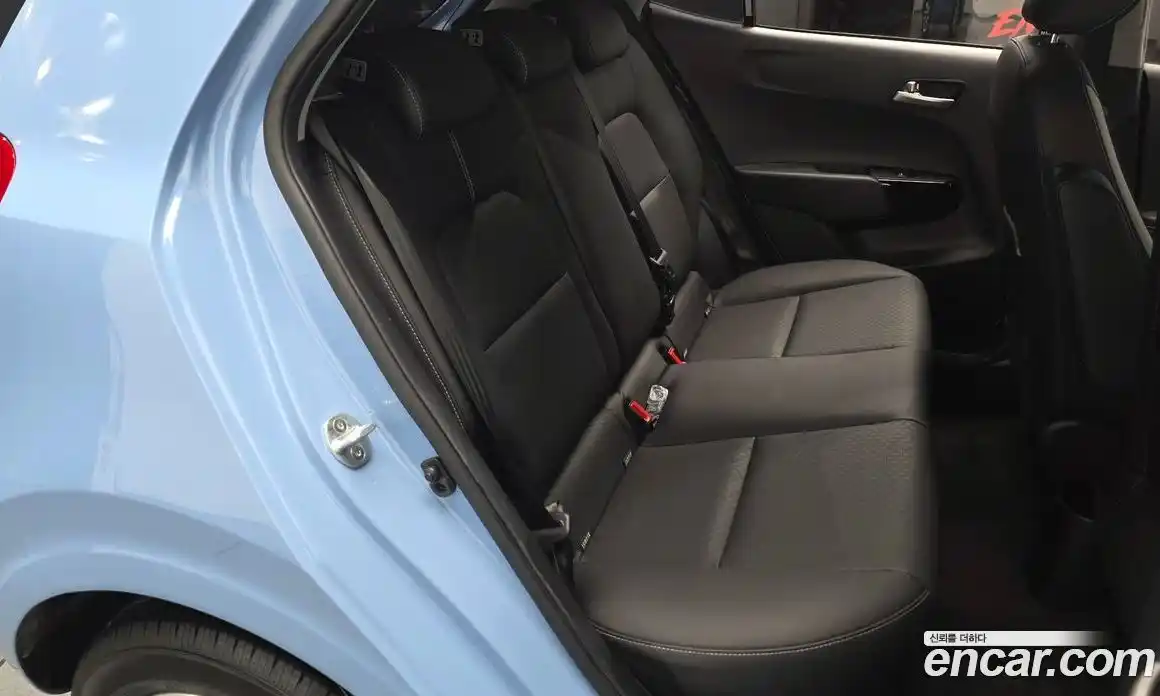 Kia Morning 2020 1.0 Автомат в Москве № 609390, фото 10