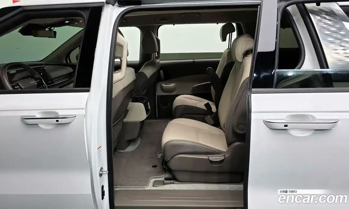 Kia Canival 2025 1.6 Автомат в Москве № 609442, фото 12