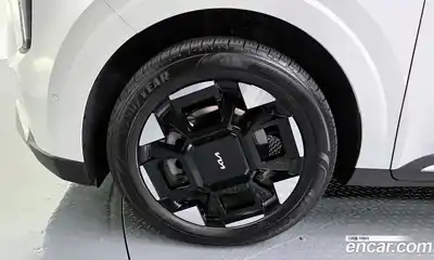 Kia Canival 2025 1.6 Автомат в Москве № 609442, миниатюра 5