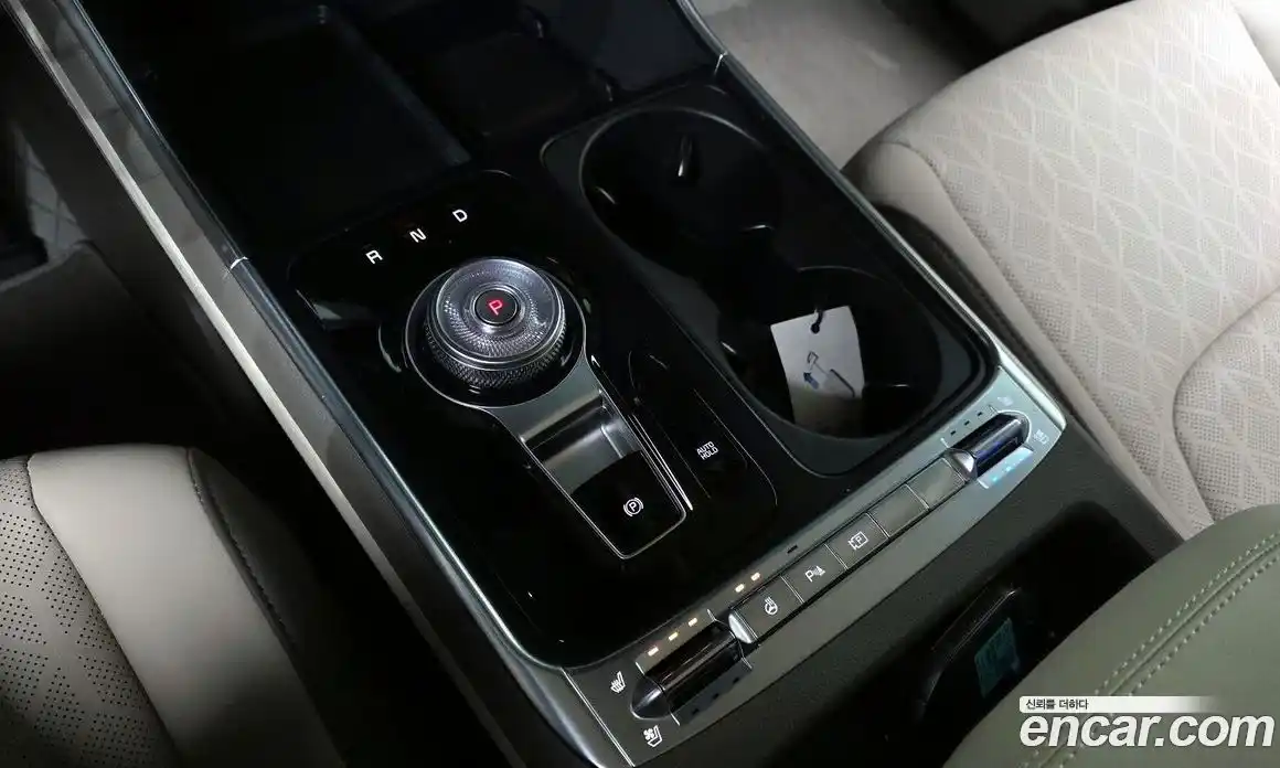 Kia Canival 2025 1.6 Автомат в Москве № 609442, фото 9