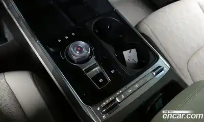 Kia Canival 2025 1.6 Автомат в Москве № 609442, миниатюра 9