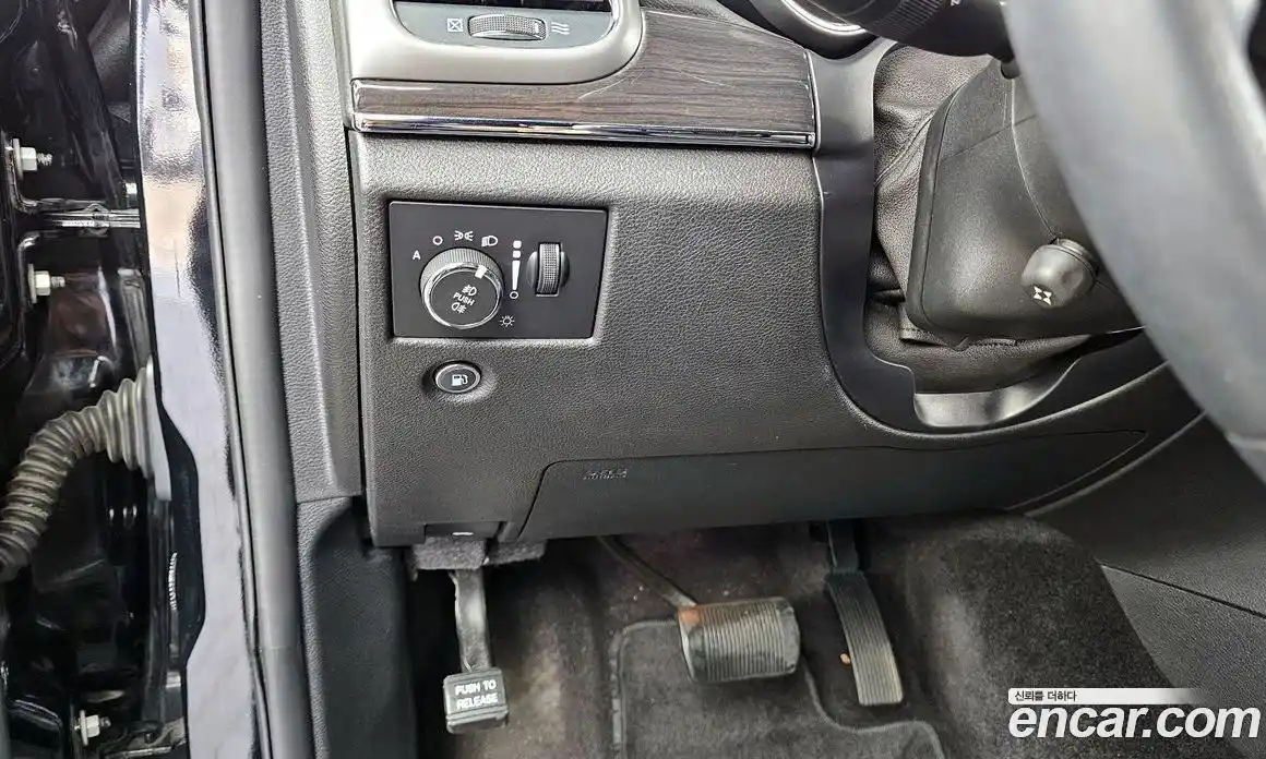 Jeep Cherokee 2018 3.0 Автомат в Москве № 609671, фото 16