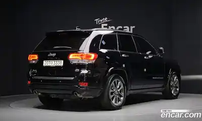 Jeep Cherokee 2018 3.0 Автомат в Москве № 609671, миниатюра 2