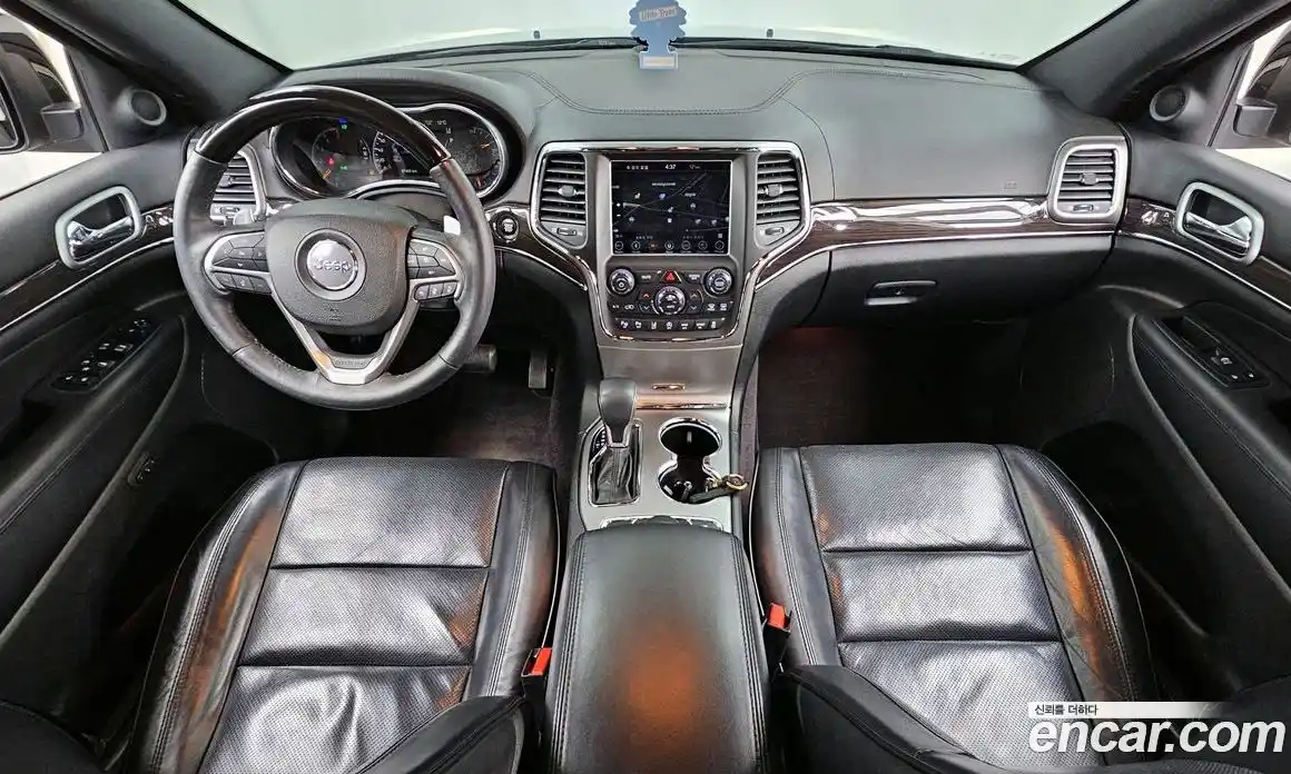 Jeep Cherokee 2018 3.0 Автомат в Москве № 609671, фото 7