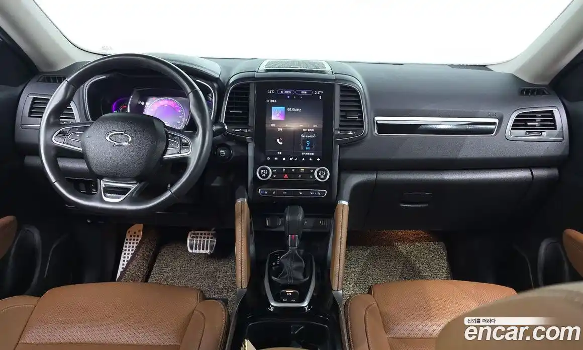 Renault QM6 2024 2.0 Автомат в Москве № 609728, фото 7