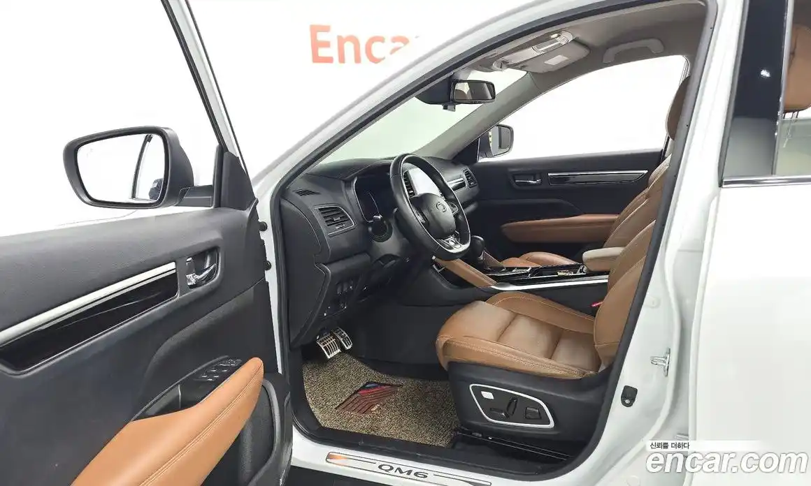 Renault QM6 2024 2.0 Автомат в Москве № 609728, фото 10