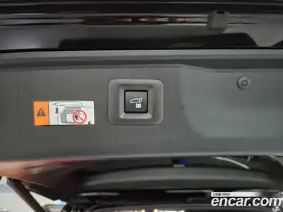 Toyota Alphard 2024 2.5 Автомат в Москве № 609915, миниатюра 11