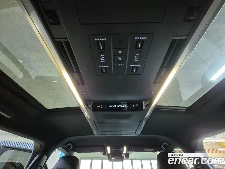 Toyota Alphard 2024 2.5 Автомат в Москве № 609915, фото 15