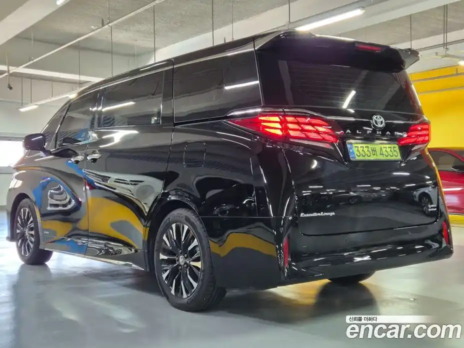 Toyota Alphard 2024 2.5 Автомат в Москве № 609915, фото 4