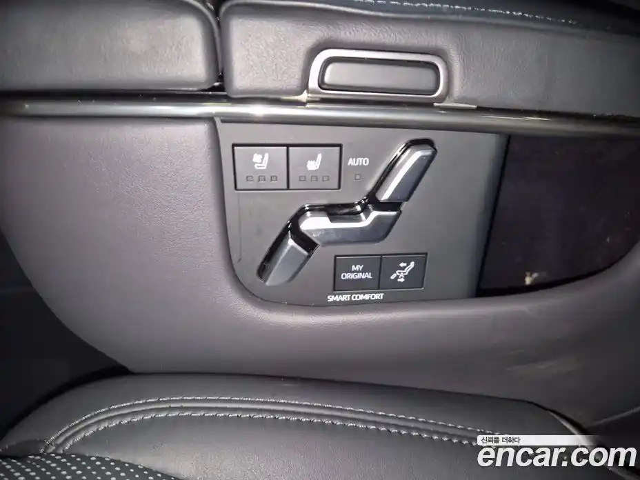 Toyota Alphard 2024 2.5 Автомат в Москве № 609915, фото 9