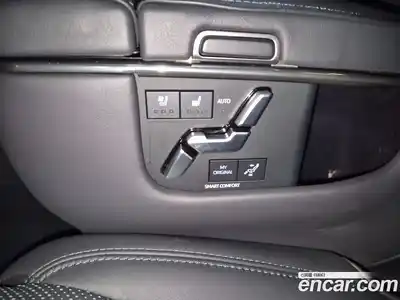 Toyota Alphard 2024 2.5 Автомат в Москве № 609915, миниатюра 9