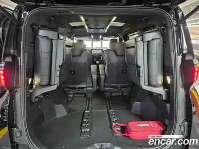 Toyota Alphard 2024 2.5 Автомат в Москве № 609915, миниатюра 10