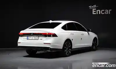 Honda Accord 2024 2.0 Автомат в Москве № 609955, миниатюра 2