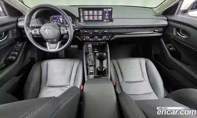 Honda Accord 2024 2.0 Автомат в Москве № 609955, миниатюра 7