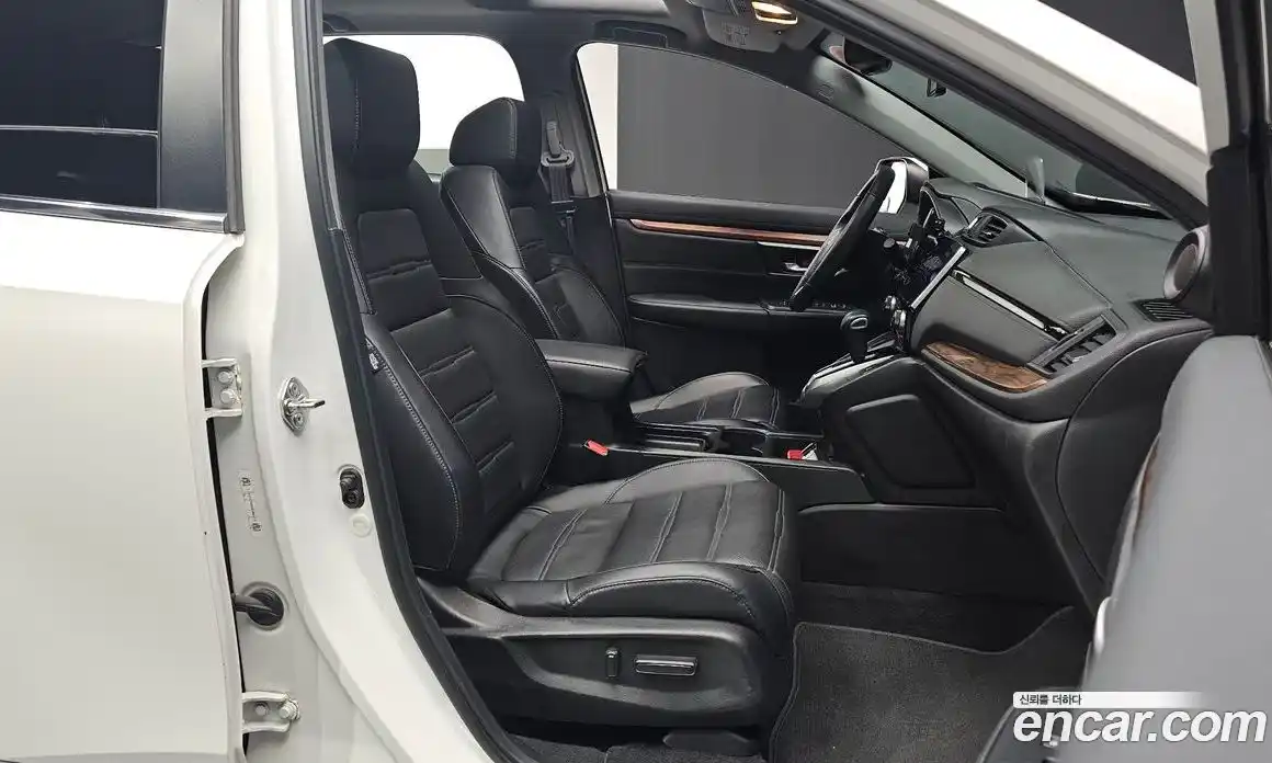 Honda CR-V 2017 1.5 Автомат в Москве № 609964, фото 10