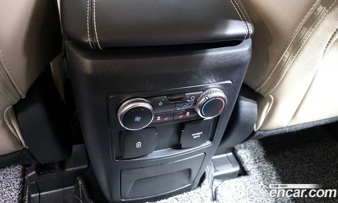 Ford Explorer 2022 2.3 Автомат в Москве № 610218, фото 19