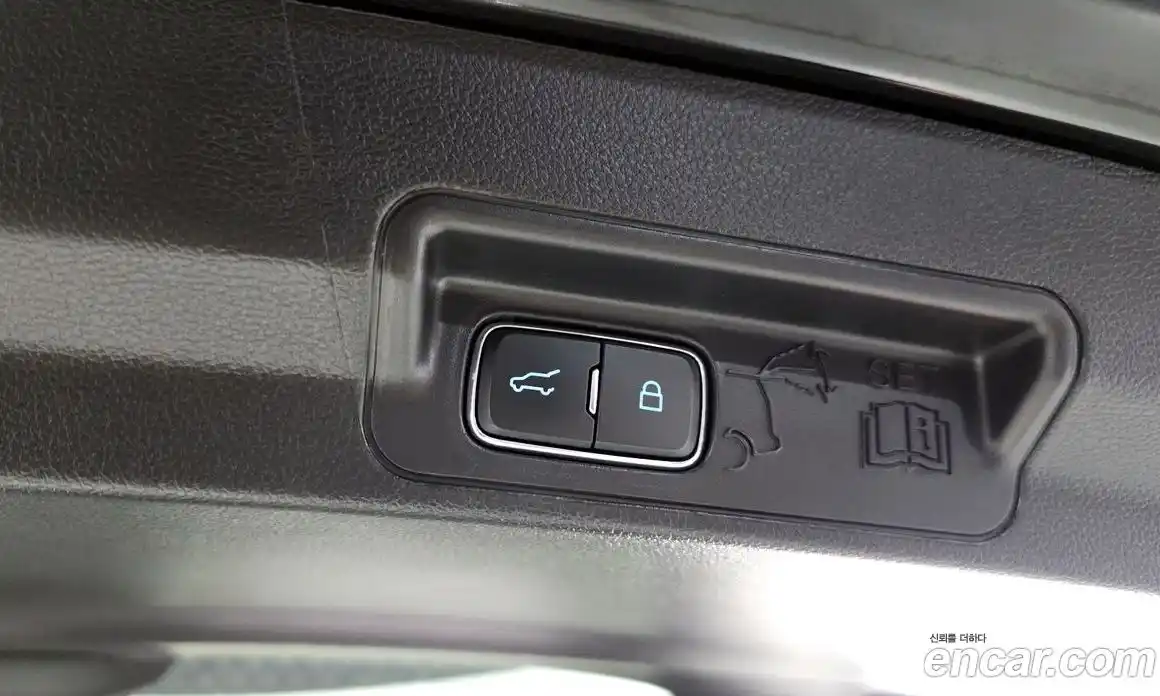 Ford Explorer 2022 2.3 Автомат в Москве № 610218, фото 20