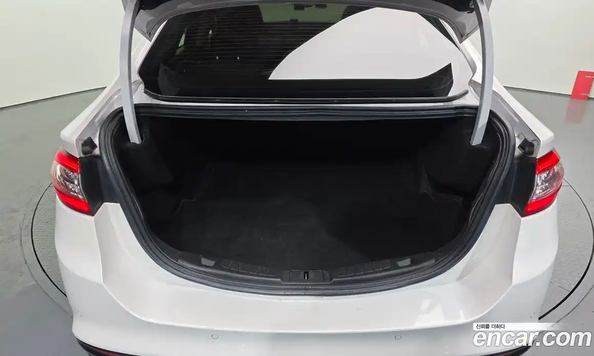 Ford Fusion 2013 2.0 Автомат в Москве № 610254, фото 20